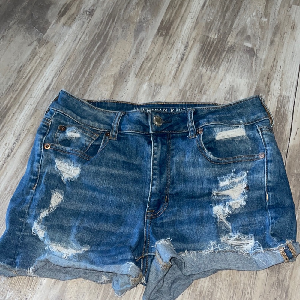 AMERICAN EAGLE JEAN SHORTS